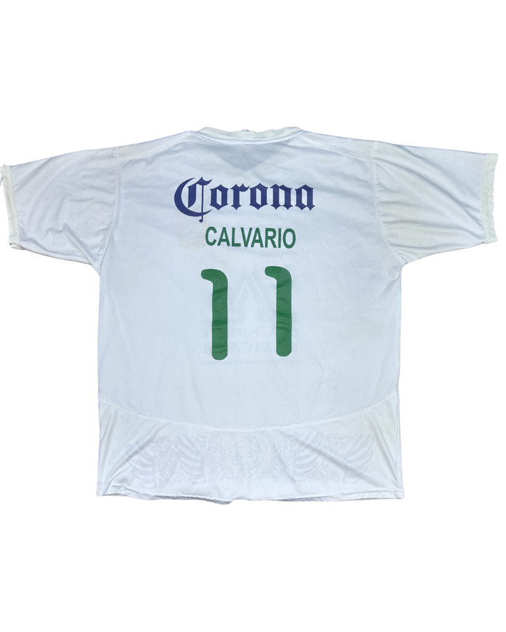 Club León Corona Calvario #11 Soccer Jersey (Large)