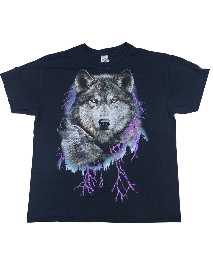 Wolf Lightning Storm Graphic T-Shirt (large)