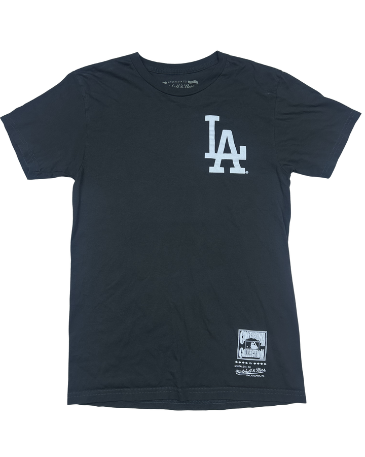 Mitchell & Ness LA Dodgers Stadium Graphic T-Shirt (Small)