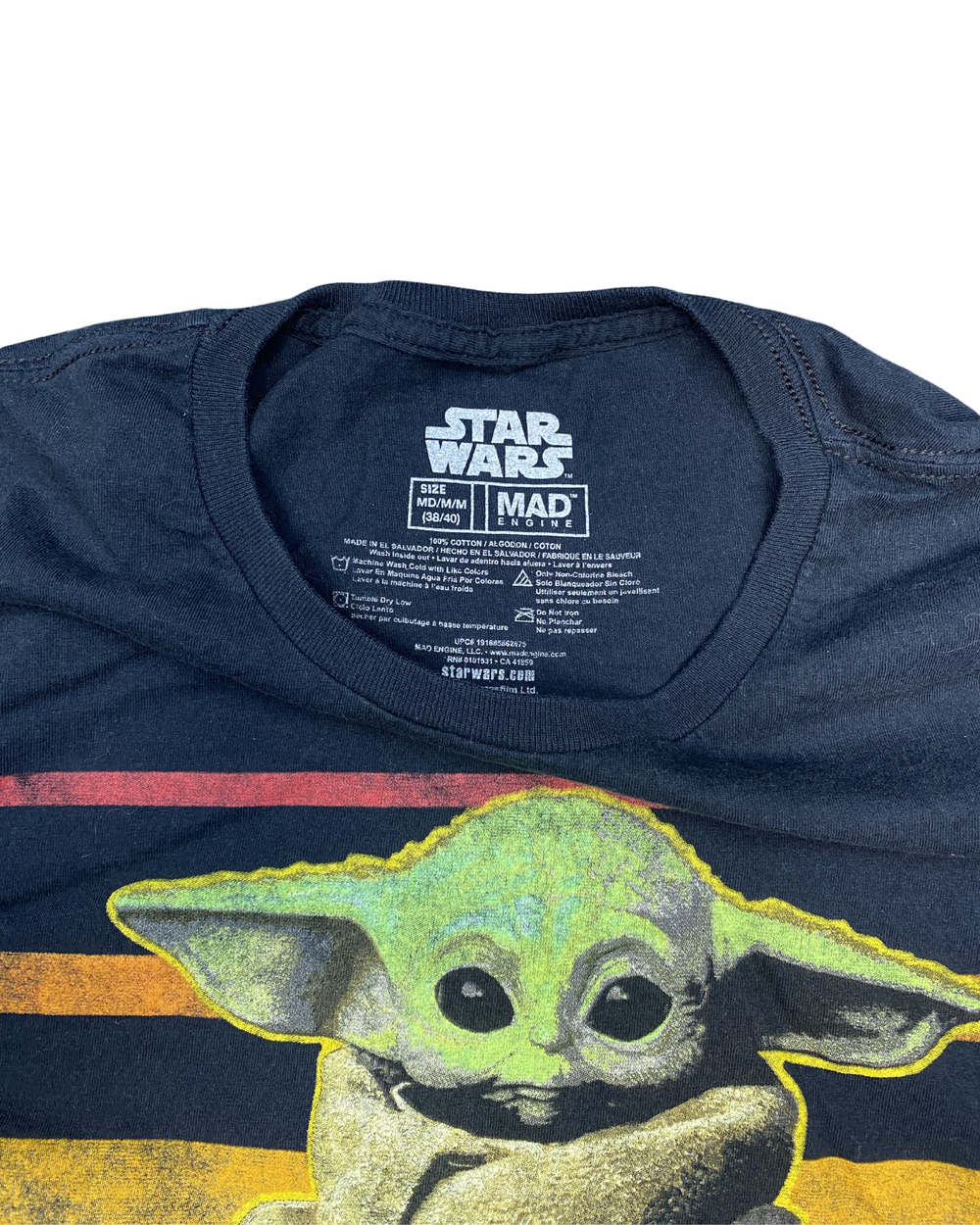 Star Wars The Mandalorian Grogu Wanted Graphic T-Shirt (Medium)