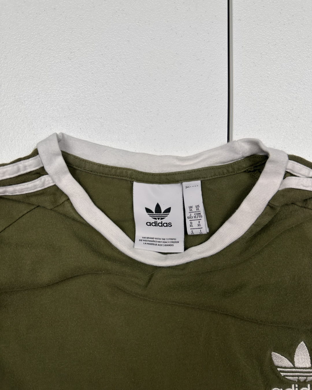 Adidas Originals 3-Stripe Long Sleeve T-Shirt (large)