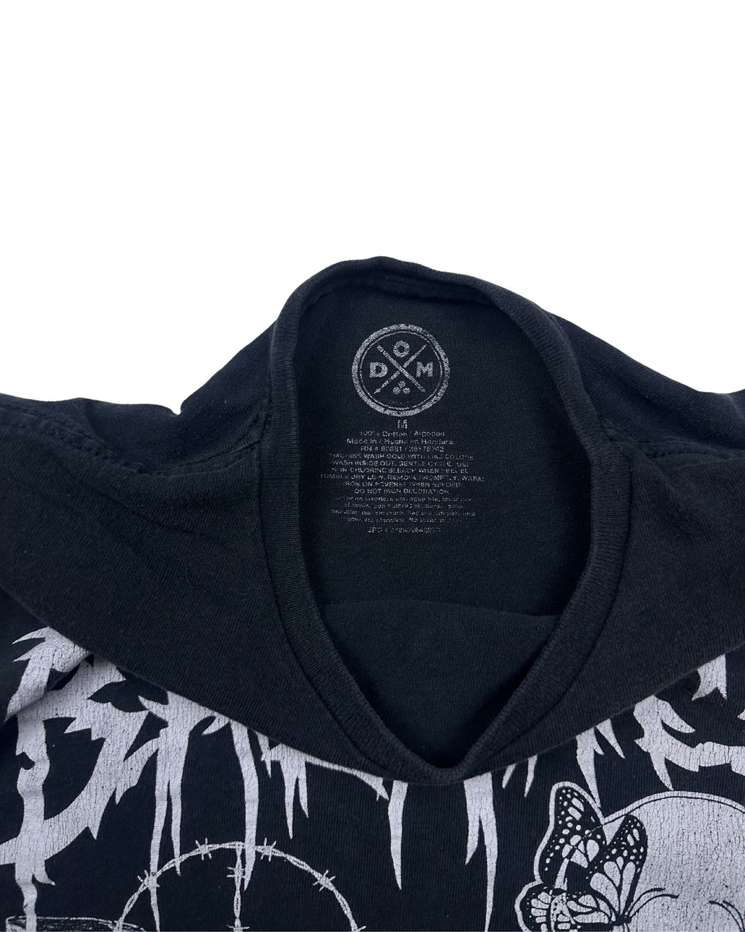 Balance Dark Night Streetwear Skull Graphic T-Shirt (medium)