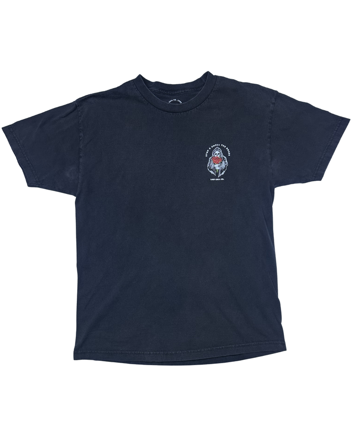 Last Call Co. Stop and Smell the Roses Graphic T-Shirt (Large)