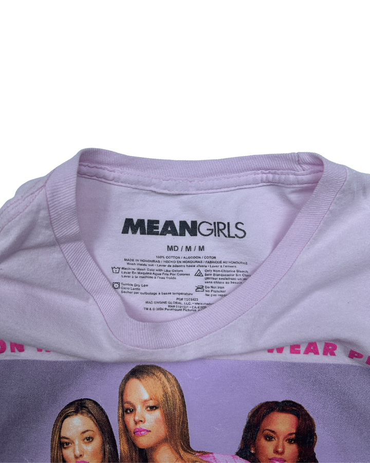 Mean Girls On Wednesdays We Wear Pink Graphic T-Shirt (Medium)