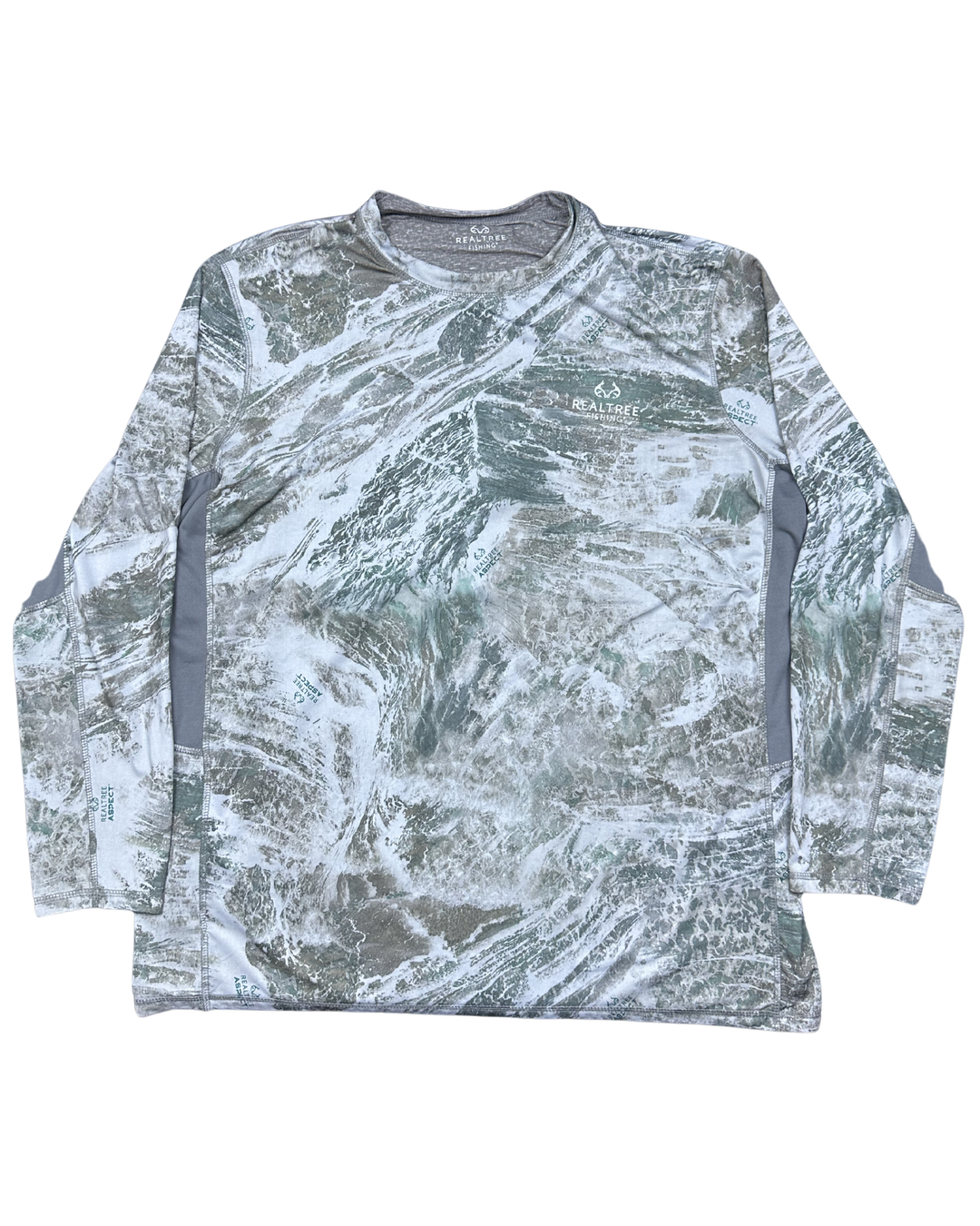 Realtree Fishing Performance Long Sleeve Shirt (Large)