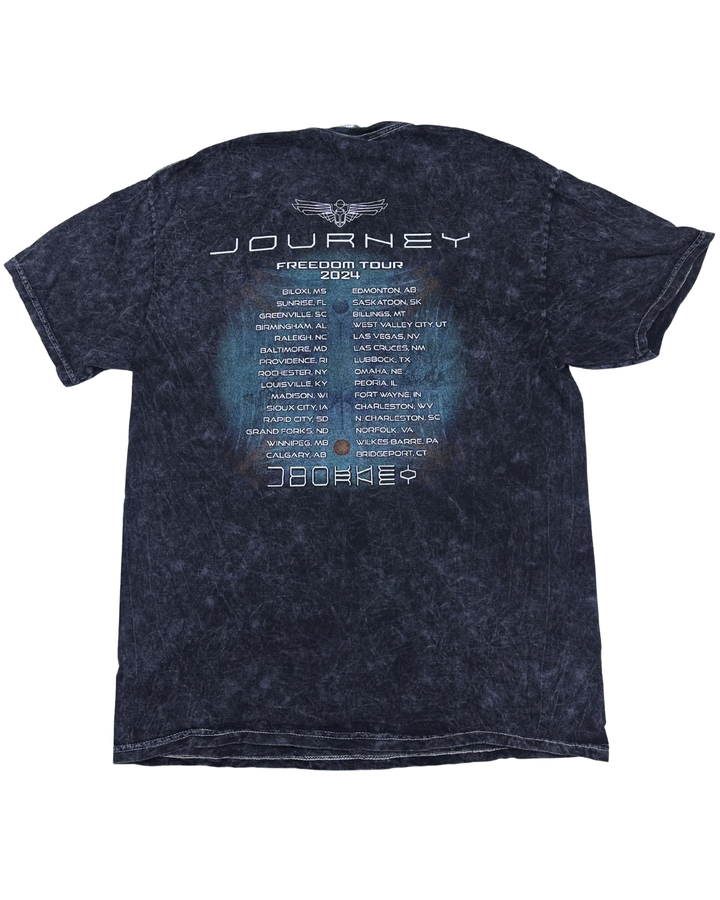 Journey 2024 Freedom Tour T-shirt (medium)