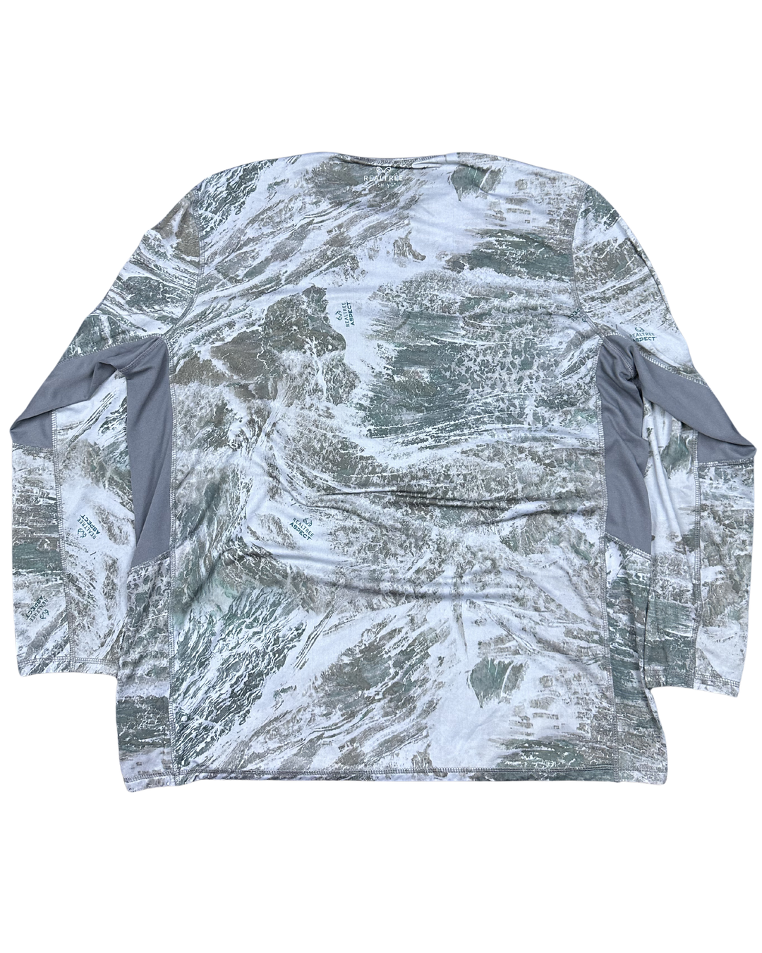 Realtree Fishing Performance Long Sleeve Shirt (Large)