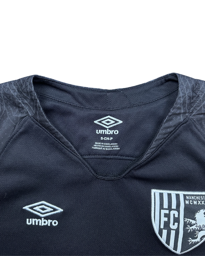 Umbro Manchester FC Soccer Jersey (Small)