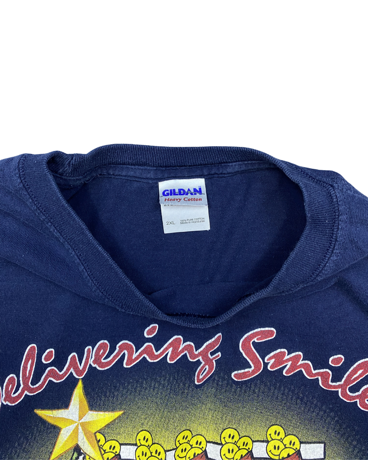Delivering Smiles Vintage Christmas Long Sleeve T-Shirt (2XL)