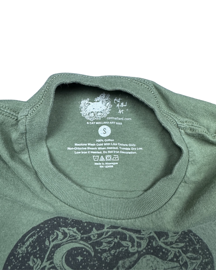 Cat Mallard Art Mushroom Terrarium Graphic T-Shirt (Small)