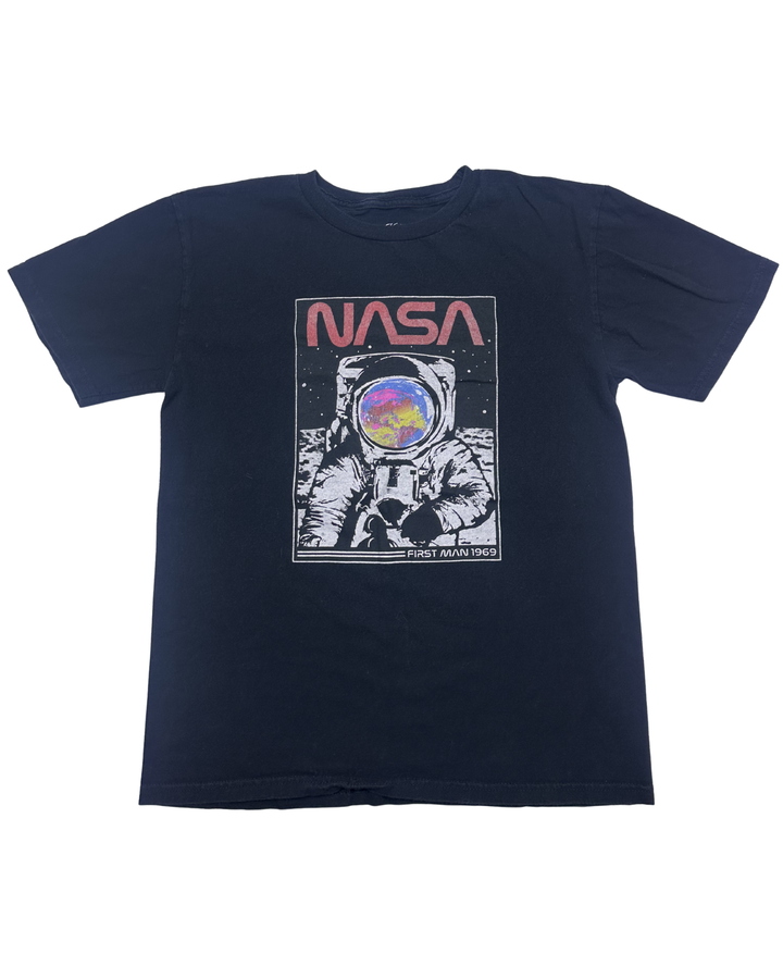 NASA Astronaut Moon Landing Graphic T-Shirt (medium)