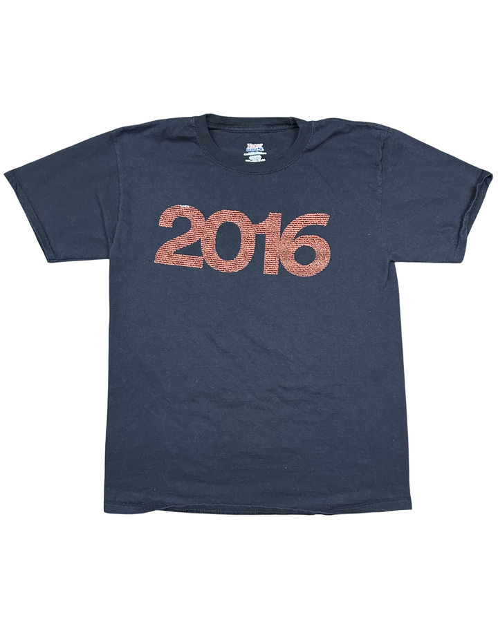2016 Celebrity Deaths Graphic T-Shirt (Medium)