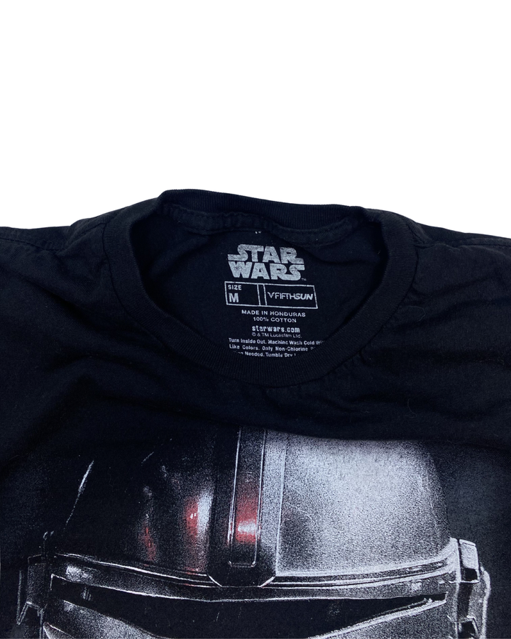 Star Wars The Mandalorian Helmet Graphic T-Shirt (Medium)