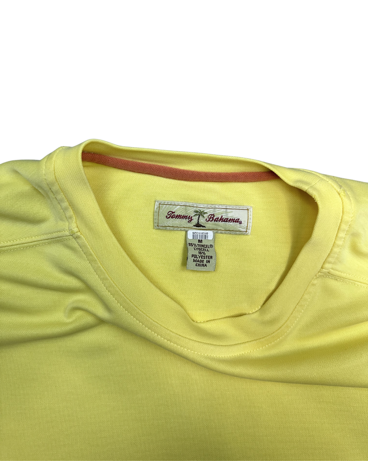 Tommy Bahama Solid T-Shirt (Medium)